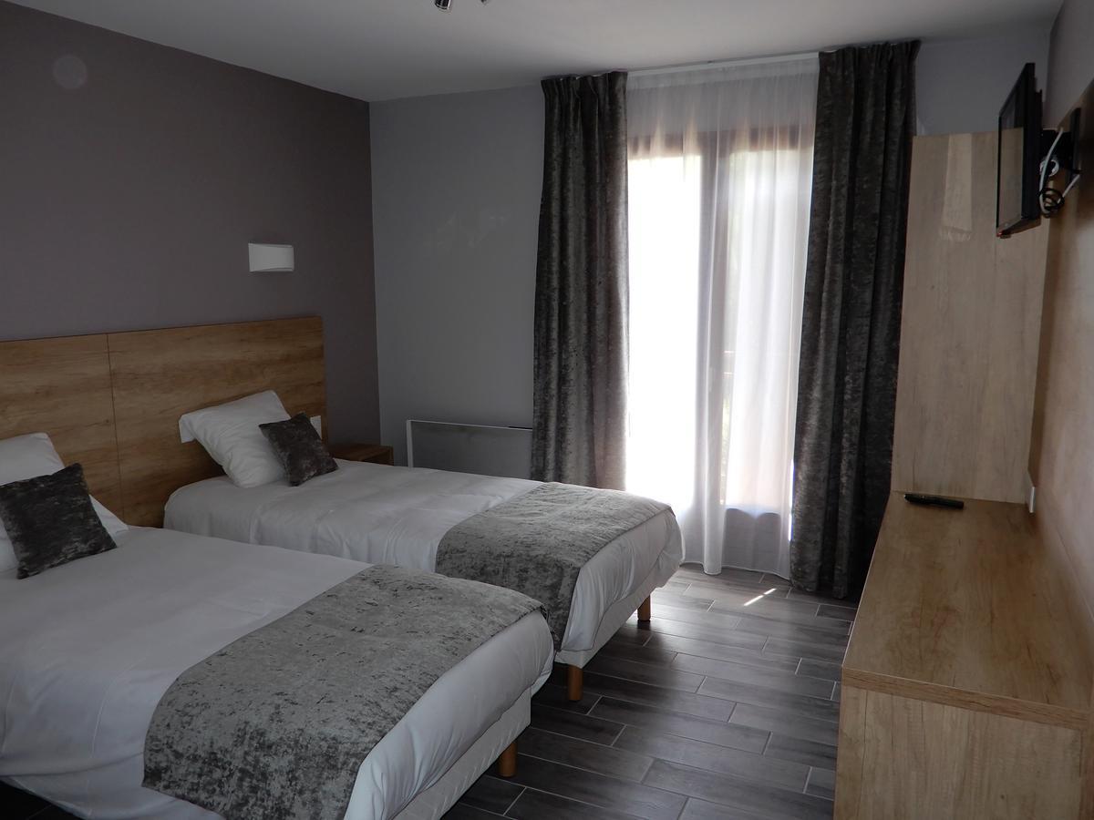 Hotel Marinet Chatillon-en-Michaille ภายนอก รูปภาพ