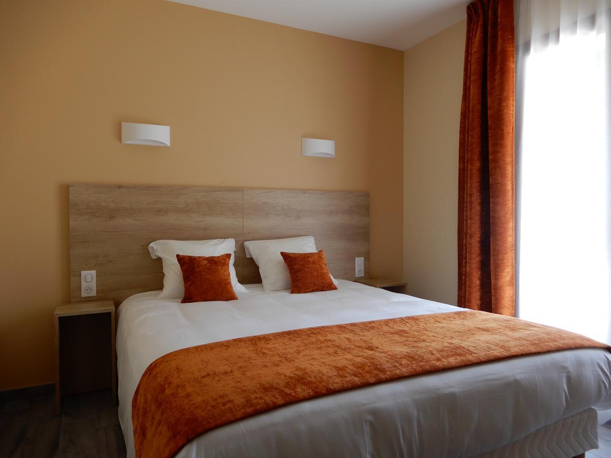 Hotel Marinet Chatillon-en-Michaille ภายนอก รูปภาพ
