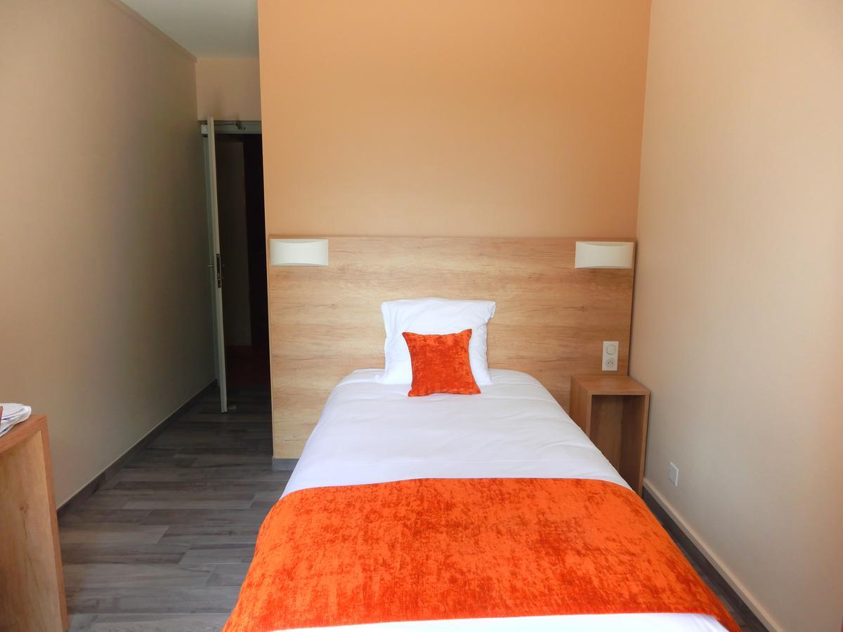 Hotel Marinet Chatillon-en-Michaille ภายนอก รูปภาพ