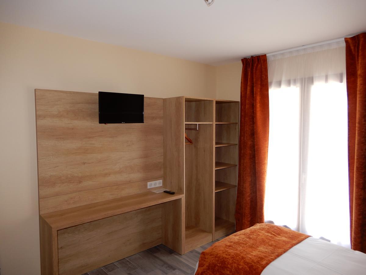 Hotel Marinet Chatillon-en-Michaille ภายนอก รูปภาพ